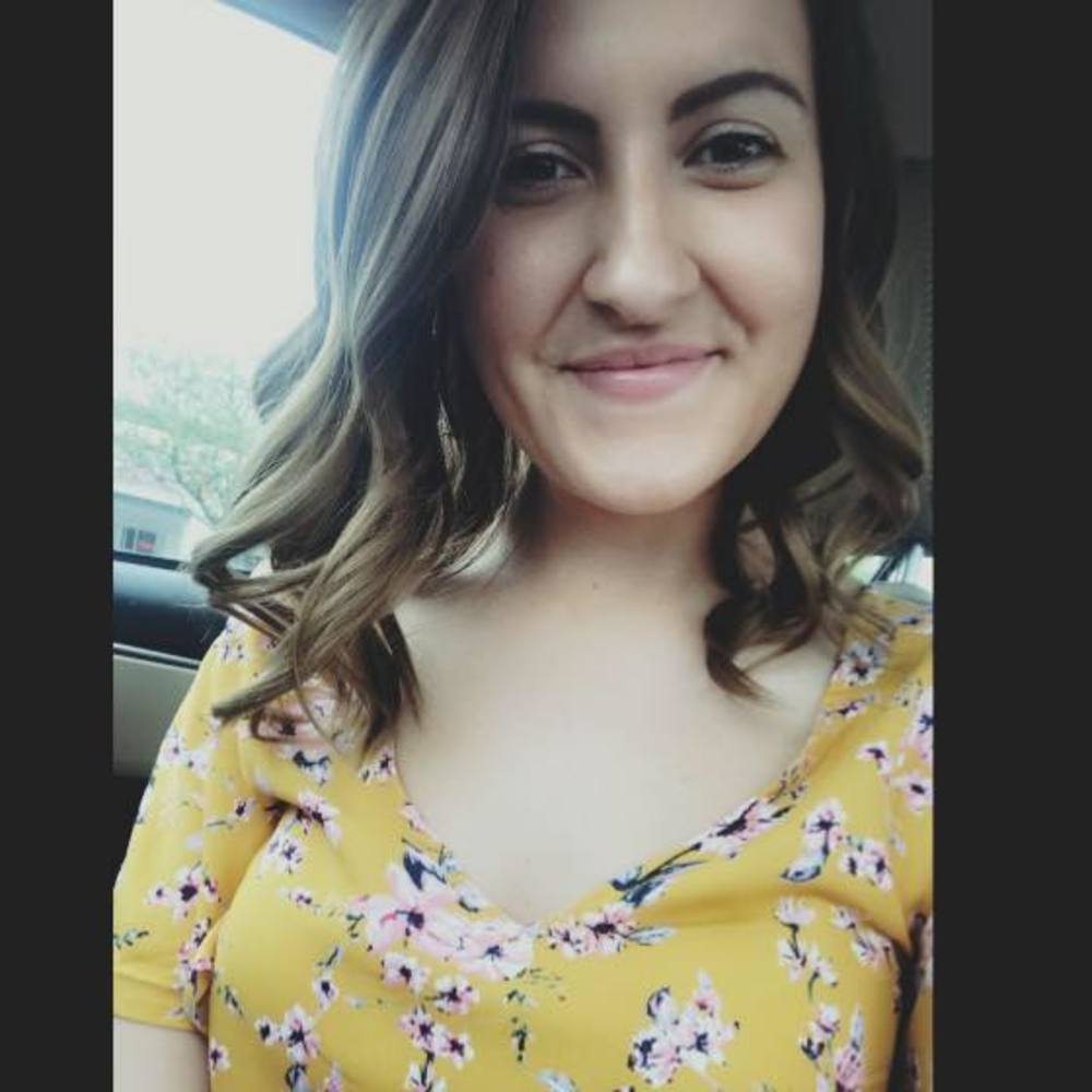 Meet your Posher, Cassandra